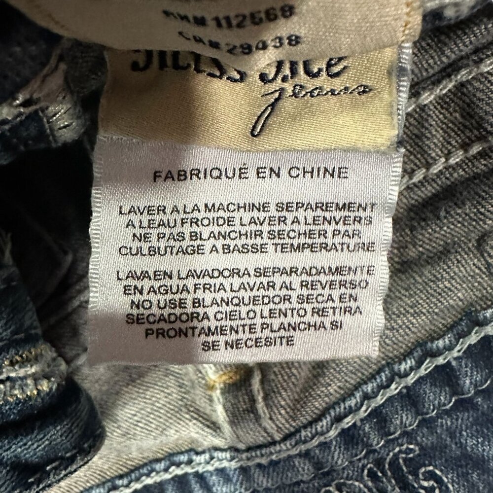 Miss Me 27 Capri Blue Jeans Fluer De Lis Embroidered Bling Distressed JP5455P - Picture 15 of 16